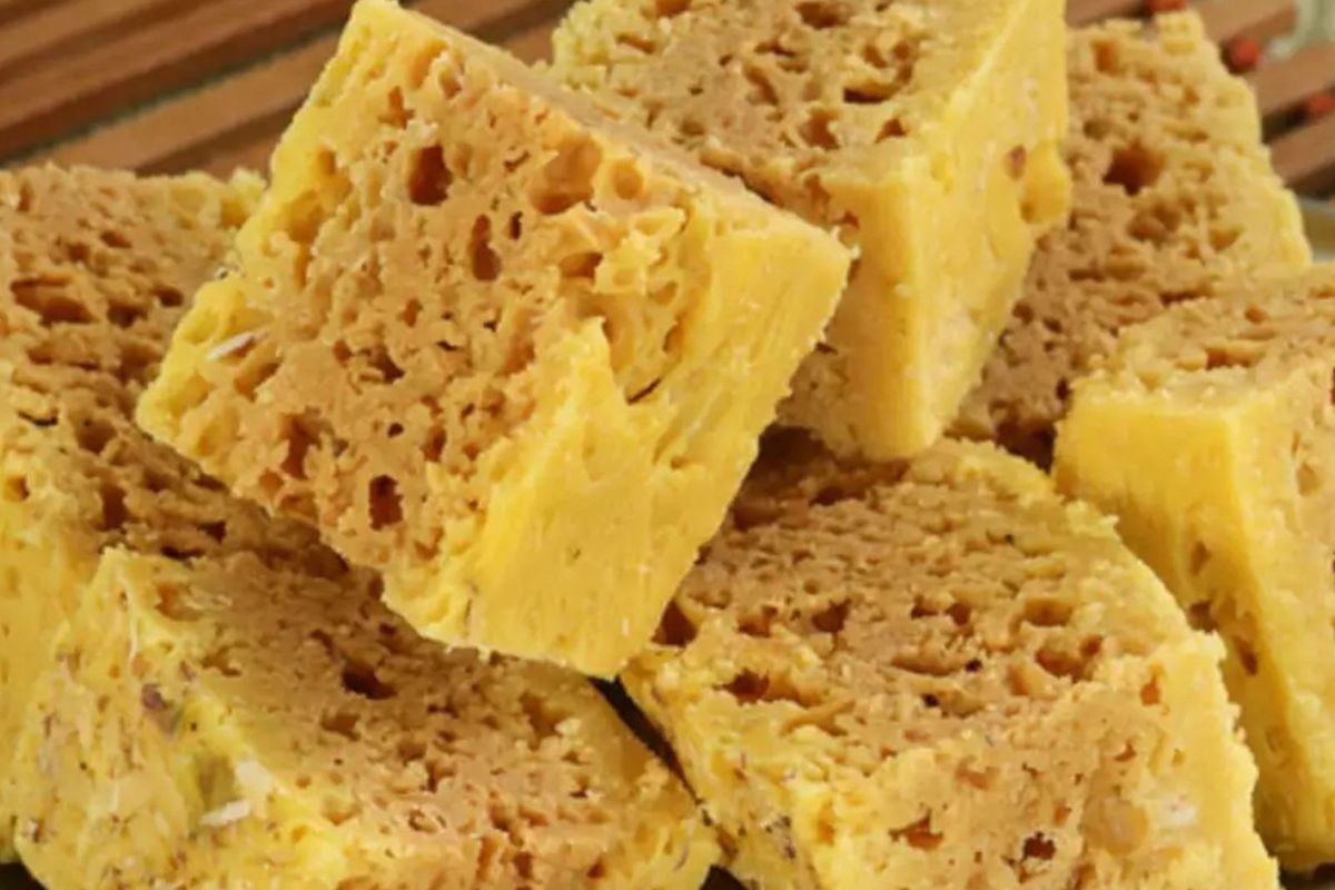 सध्या म्हैसूर पाक देशाच्या जवळपास प्रत्येक भागात उपलब्ध आहे.