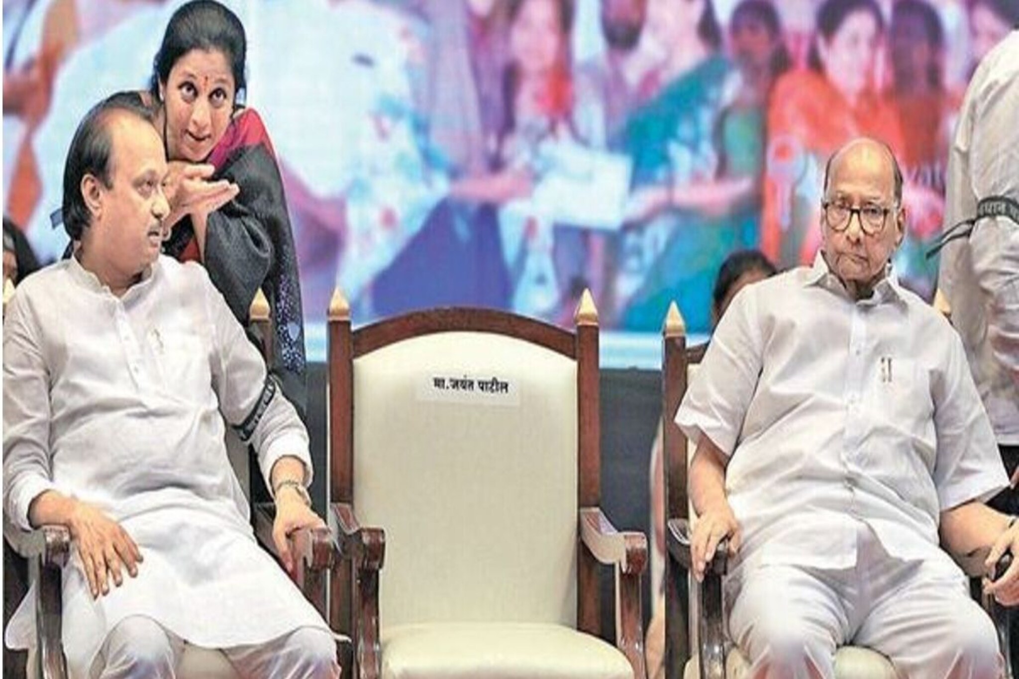 'राष्ट्रवादी' पुन्हा? एकत्र येण्याचे धुमारे, सुटले समेटाचे वारे!