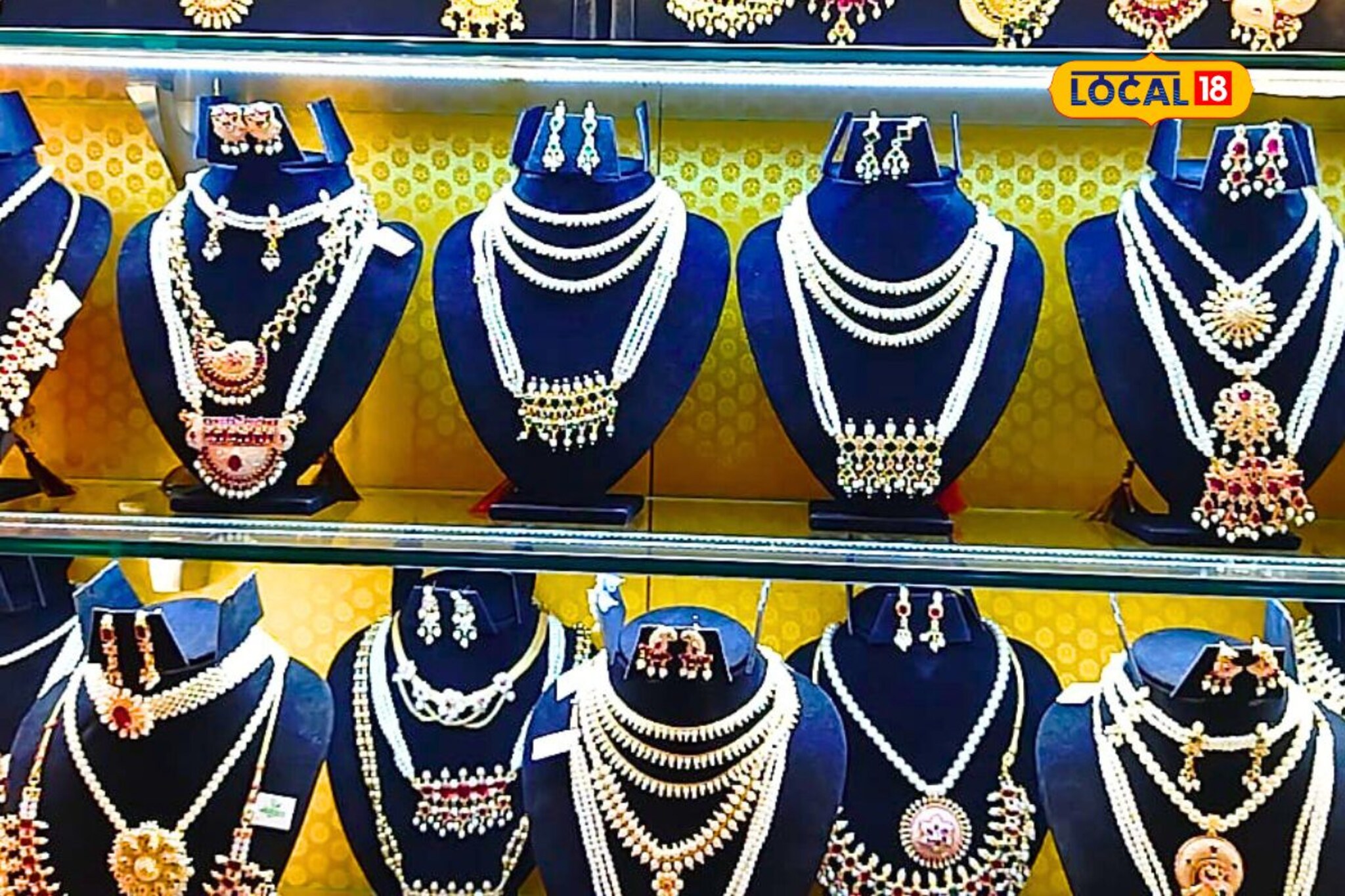 फक्त 125 रुपयांत खरेदी करा मोत्यांचे दागिने? हे आहे ठिकाण