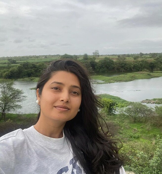  आर्ट ऑफ लिविंगचा अडवान्स कोर्स करण्यासाठी गेलेल्या प्राजक्तानं नुकतंच तिचा कोर्स पूर्ण झाल्याची माहिती दिली. त्याचप्रमाणे तीन महिन्यातून एकदा काही गोष्टी करण्यासाठी ती आश्रमात जाते असंही तिनं सांगितलं.