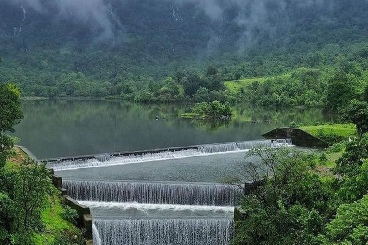 सोलनपाडा धरण फुटण्याची ग्रामस्थांना भिती
