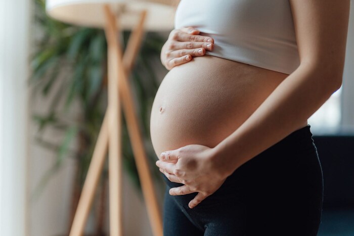 पाचन समस्यांपासून आराम :  पीचमध्ये मुबलक प्रमाणात फायबर असल्याने पचन सुधारण्यास मदत होते.