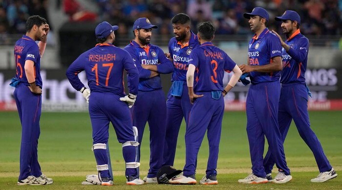 बीसीसीयाच्या सूत्रांकडून मिळालेल्या माहितीनुसार भारताच्या वनडे टीममध्ये सामील असलेले 6 खेळाडू हे आयर्लंड दौऱ्यात  होणाऱ्या टी 20 सिरीजछा भाग होणार नाहीत. कारण त्यांना पुन्हा आशिया कप देखील खेळायचा आहे.