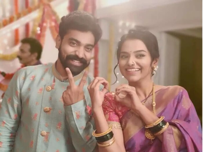  अभिनेत्री तितीक्षा तावडे आणि अभिनेता सिद्धार्थ बोडके रिलेशनमध्ये असल्याचं म्हटलं जातंय.
