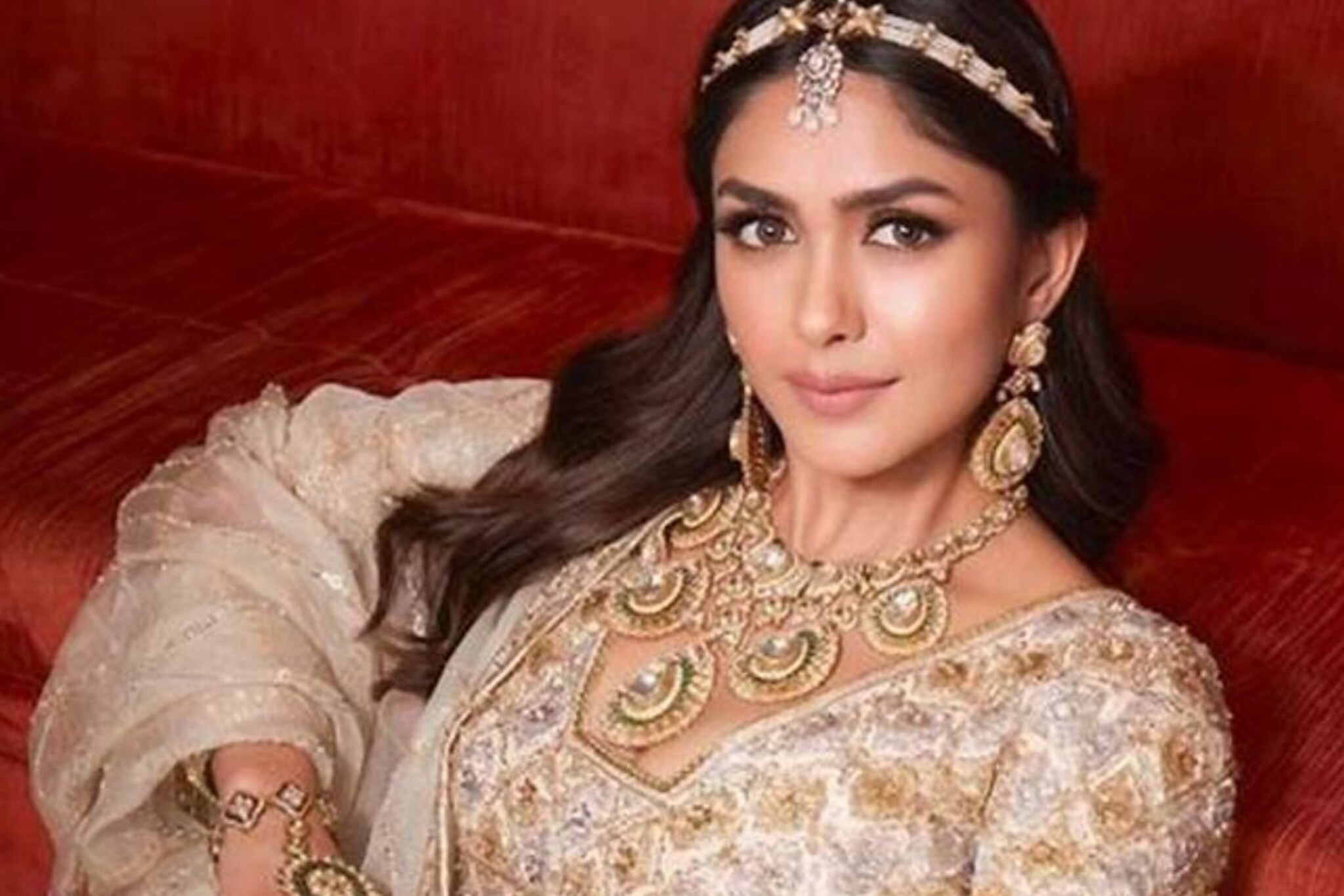 'खूप अभिमान वाटतो...''बाईपण भारी देवा' पाहिल्यानंतर अभिनेत्रीची पोस्ट चर्चेत