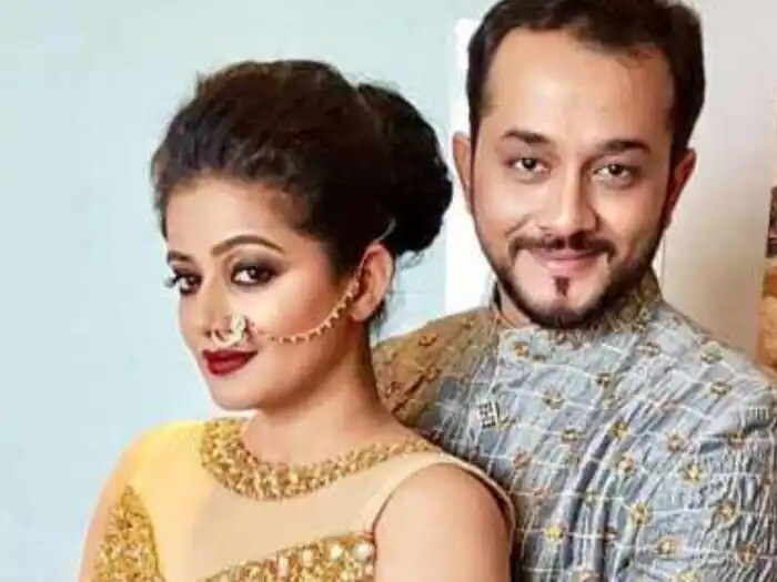 प्रियामणी आणि मुस्तफा राज यांची पहिली भेट बंगळुरूमध्ये आयपीएलच्या सामन्यादरम्यान झाली होती. या स्पर्धेतील एका क्रिकेट संघाची ब्रँड अॅम्बेसेडर असल्याने प्रियामणी तिच्या तिथे गेली होती. 