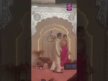 Ranbir Kapoor & Alia Bhatt : अनंत अंबानी यांच्या लग्नसोहळ्यासाठी पोहोचले रणबीर कपूर आणि आलिया भट्