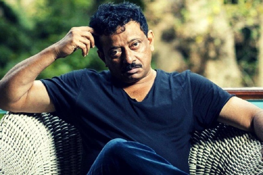 ಆದರೆ, ನಿರ್ದೇಶಕ ರಾಮ್ ಗೋಪಾಲ್ ವರ್ಮಾ ನಿನ್ನೆ ಅಕ್ಷರಶಃ ಬೆವರಿಳಿದಿದ್ದರು. ಅದಕ್ಕೆ ಕಾರಣ ಅಭಿಮಾನಿಗಳು ಛೀ ಥೂ ಎಂದು ಉಗಿದಿದ್ದಕ್ಕೆ. ಅಷ್ಟಕ್ಕೂ ಆಗಿದ್ದೇನು? ಅದಕ್ಕೆ ಇಲ್ಲಿದೆ ಉತ್ತರ. ಆದರೆ, ನಿರ್ದೇಶಕ ರಾಮ್ ಗೋಪಾಲ್ ವರ್ಮಾ ನಿನ್ನೆ ಅಕ್ಷರಶಃ ಬೆವರಿಳಿದಿದ್ದರು. ಅದಕ್ಕೆ ಕಾರಣ ಅಭಿಮಾನಿಗಳು ಛೀ ಥೂ ಎಂದು ಉಗಿದಿದ್ದಕ್ಕೆ. ಅಷ್ಟಕ್ಕೂ ಆಗಿದ್ದೇನು? ಅದಕ್ಕೆ ಇಲ್ಲಿದೆ ಉತ್ತರ.