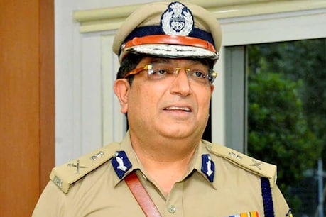 ಪೊಲೀಸರಲ್ಲಿ ಕೊರೋನಾ ಸೋಂಕು ಹೆಚ್ಚಾದ ಹಿನ್ನಲೆ; ಮೊದಲ ಹಂತದಲ್ಲಿ 20 ಸಾವಿರ ಸಿಬ್ಬಂದಿಗೆ ಪರೀಕ್ಷೆ ಪೊಲೀಸರಲ್ಲಿ ಕೊರೋನಾ ಸೋಂಕು ಹೆಚ್ಚಾದ ಹಿನ್ನಲೆ; ಮೊದಲ ಹಂತದಲ್ಲಿ 20 ಸಾವಿರ ಸಿಬ್ಬಂದಿಗೆ ಪರೀಕ್ಷೆ