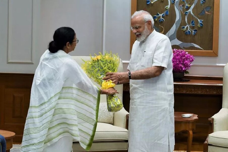  16 ತಿಂಗಳ ಬಳಿಕ ಇಂದು ಪಶ್ಚಿಮ ಬಂಗಾಳ ಮುಖ್ಯಮಂತ್ರಿ ಮಮತಾ ಬ್ಯಾನರ್ಜಿ ಪ್ರಧಾನಿ ಮೋದಿಯವರನ್ನು ಭೇಟಿ ಮಾಡಿದರು.