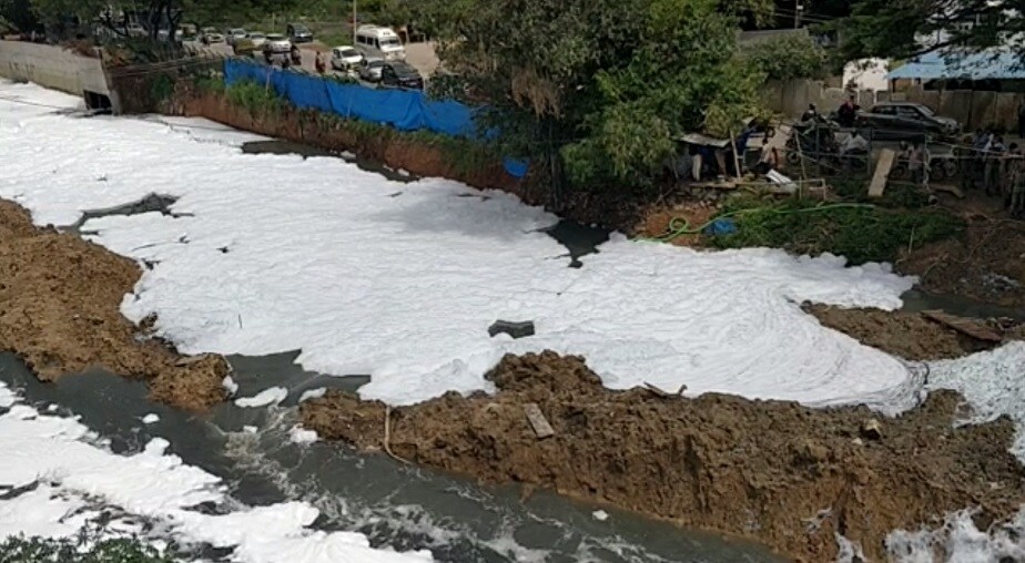 gal15-bellanduru-foam-3