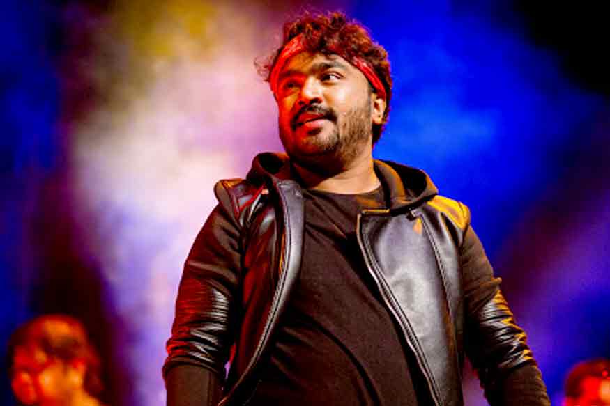 Arjun Janya: ಲಘು ಹೃದಯಾಘಾತದಿಂದ ಆಸ್ಪತ್ರೆ ಸೇರಿದ್ದ ಅರ್ಜುನ್ ಜನ್ಯ ಇಂದು ಸಂಜೆ  ಡಿಸ್ಚಾರ್ಜ್ ಸಾಧ್ಯತೆ | ಮನರಂಜನೆ - News18 ಕನ್ನಡ