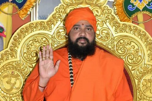 ಕೋಲಾರ ಹೊಳಲಿ ಮಠದ ದತ್ತಾತ್ರೇಯ ಅವಧೂತ ಸ್ವಾಮೀಜಿ