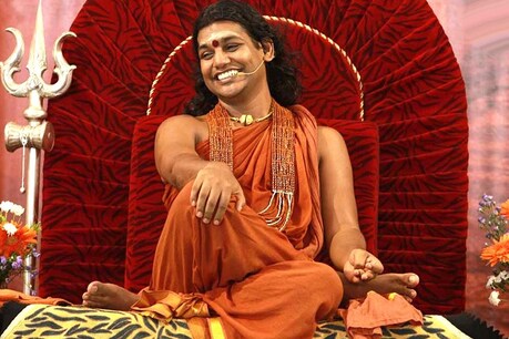 ನಿತ್ಯಾನಂದ ವಿರುದ್ಧ ಬಂಧನ ವಾರೆಂಟ್; ರಾಮನಗರ ಸತ್ರ ನ್ಯಾಯಾಲಯ ಆದೇಶ ನಿತ್ಯಾನಂದ ವಿರುದ್ಧ ಬಂಧನ ವಾರೆಂಟ್; ರಾಮನಗರ ಸತ್ರ ನ್ಯಾಯಾಲಯ ಆದೇಶ
