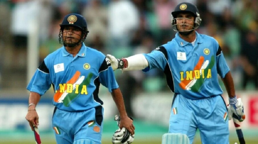  2000 ರಿಂದ 2005 ನಡುವೆ ಭಾರತ ತಂಡವನ್ನು ಯಶಸ್ವಿಯಾಗಿ ಮುನ್ನಡೆಸಿದ್ದ ದಾದಾ 2003ರಲ್ಲಿ ಟೀಮ್ ಇಂಡಿಯಾವನ್ನು ವಿಶ್ವಕಪ್ ಫೈನಲ್​ಗೆ ಕೊಂಡೊಯ್ದಿದ್ದರು.