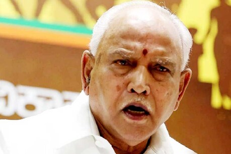 ನನ್ನ ಮನೆಗೇಕೆ ಇಷ್ಟೊಂದು ಭದ್ರತೆ?; ಸಿಎಂ ಬಿಎಸ್ವೈ ಪ್ರಶ್ನೆಗೆ ಕಂಗಾಲಾದ ಪೊಲೀಸರು ನನ್ನ ಮನೆಗೇಕೆ ಇಷ್ಟೊಂದು ಭದ್ರತೆ?; ಸಿಎಂ ಬಿಎಸ್ವೈ ಪ್ರಶ್ನೆಗೆ ಕಂಗಾಲಾದ ಪೊಲೀಸರು