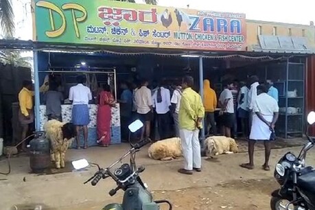 ಕೊರೋನಾ ಬಗ್ಗೆ ಇನ್ನೂ ಎಚ್ಚೆತ್ತಿಲ್ಲ ಬೆಂಗಳೂರು; ಚಿಕನ್-ಮಟನ್ ಖರೀದಿಗೆ ಮುಗಿಬಿದ್ದ ಜನತೆ ಕೊರೋನಾ ಬಗ್ಗೆ ಇನ್ನೂ ಎಚ್ಚೆತ್ತಿಲ್ಲ ಬೆಂಗಳೂರು; ಚಿಕನ್-ಮಟನ್ ಖರೀದಿಗೆ ಮುಗಿಬಿದ್ದ ಜನತೆ
