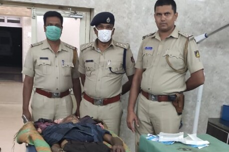 ನಾಯಿಯನ್ನು ರಸ್ತೆಗೆ ಬಿಡಬೇಡಿ ಎಂದಿದ್ದಕ್ಕೆ ಹಾಸನದಲ್ಲಿ ನಡೆಯಿತು ಮರ್ಡರ್! ನಾಯಿಯನ್ನು ರಸ್ತೆಗೆ ಬಿಡಬೇಡಿ ಎಂದಿದ್ದಕ್ಕೆ ಹಾಸನದಲ್ಲಿ ನಡೆಯಿತು ಮರ್ಡರ್!