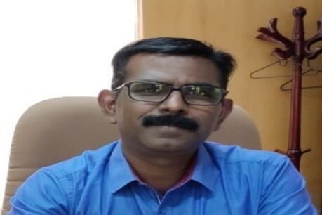ಕಾರ್ಮಿಕ-ವಾರ್ತಾ ಇಲಾಖೆಯಿಂದ ಪಿ.ಮಣಿವಣ್ಣನ್ ಎತ್ತಂಗಡಿ; ಹಿರಿಯ ಐಎಎಸ್ ಅಧಿಕಾರಿ ಮಹೇಶ್ವರ್ ರಾವ್ ನೇಮಕ ಕಾರ್ಮಿಕ-ವಾರ್ತಾ ಇಲಾಖೆಯಿಂದ ಪಿ.ಮಣಿವಣ್ಣನ್ ಎತ್ತಂಗಡಿ; ಹಿರಿಯ ಐಎಎಸ್ ಅಧಿಕಾರಿ ಮಹೇಶ್ವರ್ ರಾವ್ ನೇಮಕ