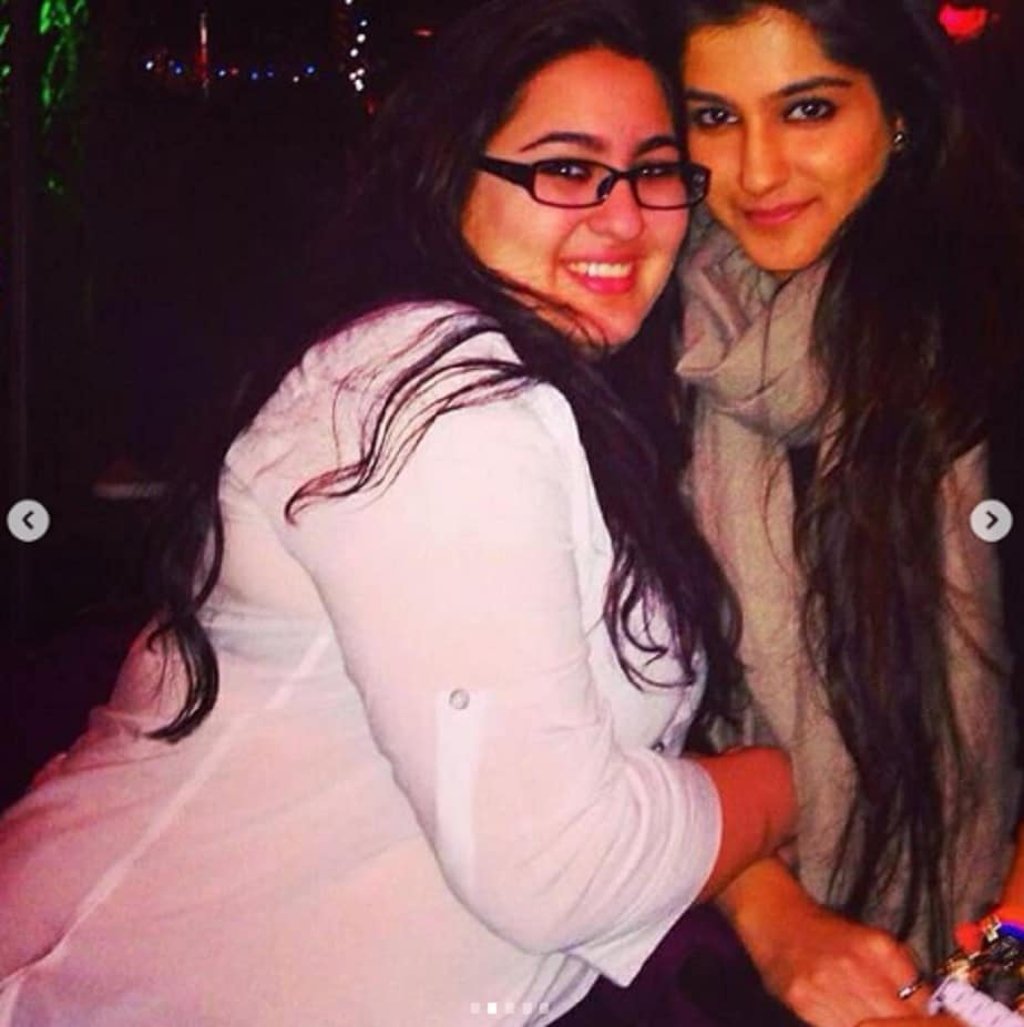 Sara Ali Khan shared her rares photos with her childhood friends