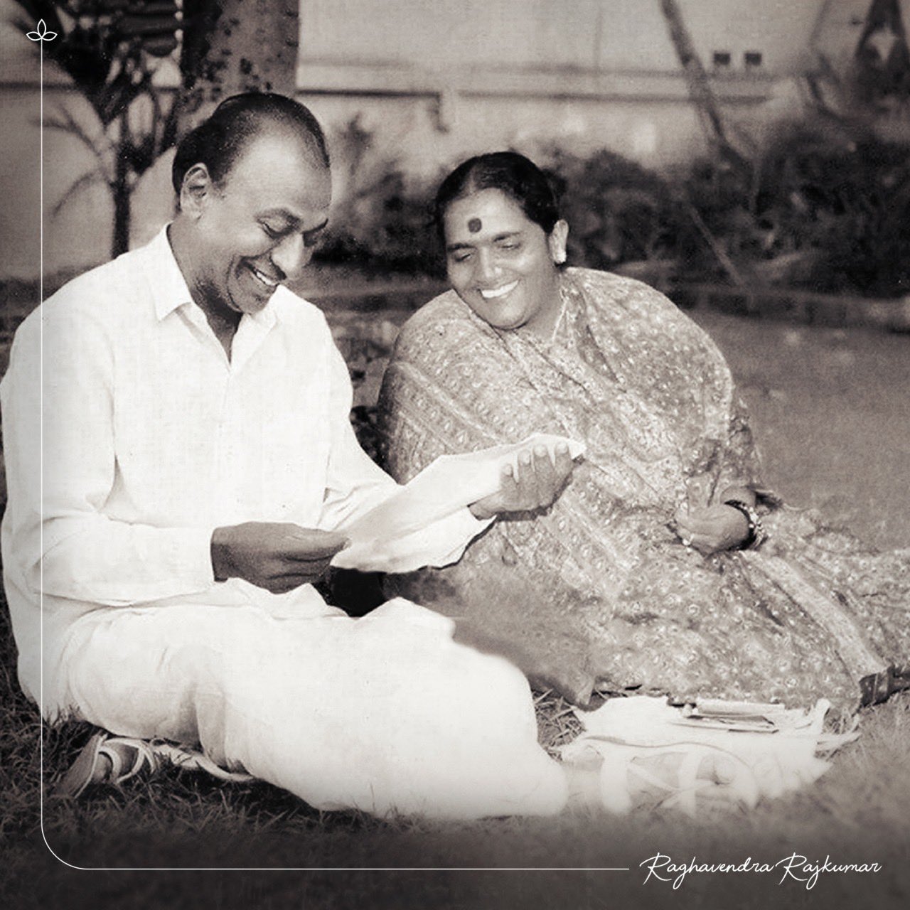 Dr Rajkumar and Parvathamma Rajkumar weding anniversary here are the rare photos