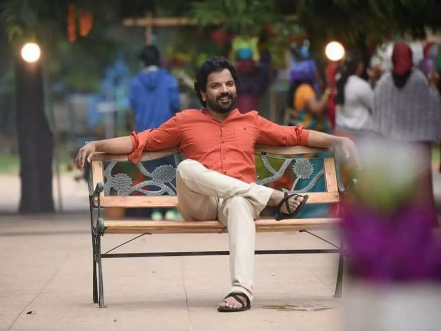  ಕನ್ನಡ ಚಿತ್ರರಂಗದ ಅಭಿನಯ ಚತುರ ಸತೀಶ್ ನೀನಾಸಂ ಅವರಿಗೆ ನಿನ್ನೆ ರಾತ್ರಿಯಿಂದಲೇ ಹುಟ್ಟುಹಬ್ಬದ ಶುಭಾಶಯಗಳ ಮಹಾಪೂರವೇ ಹರಿದು ಬರುತ್ತಿತ್ತು.