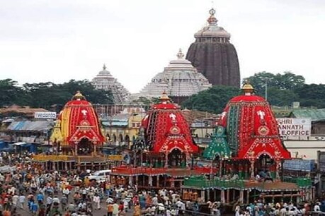 ಐತಿಹಾಸಿಕ ಜಗನ್ನಾಥ ರಥಯಾತ್ರೆಗೆ ಸುಪ್ರೀಂ ಅನುಮತಿ; ಪುರಿ ನಗರದಲ್ಲಿ ರಾತ್ರಿ 8 ರಿಂದಲೇ ಕರ್ಫ್ಯೂ ಜಾರಿ ಐತಿಹಾಸಿಕ ಜಗನ್ನಾಥ ರಥಯಾತ್ರೆಗೆ ಸುಪ್ರೀಂ ಅನುಮತಿ; ಪುರಿ ನಗರದಲ್ಲಿ ರಾತ್ರಿ 8 ರಿಂದಲೇ ಕರ್ಫ್ಯೂ ಜಾರಿ