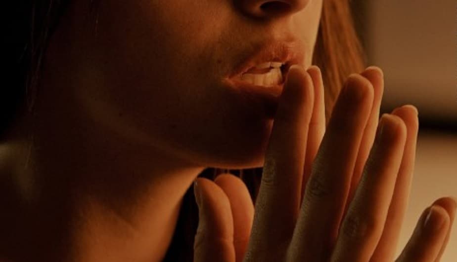  ಒತ್ತಡ ಕಡಿಮೆ ಆಗುತ್ತೆ: ಅನೇಕರು ಕೆಲಸದ ಒತ್ತಡ, ಕುಟುಂಬದ ಒತ್ತಡ ಹೀಗೆ ಅನೇಕ ಒತ್ತಡಗಳಿಂದ ಬಳಲುತ್ತಿರುತ್ತಾರೆ. ಈ ಒತ್ತಡ ಕಡಿಮೆ ಮಾಡಲು ಅನೇಕರು ಧ್ಯಾನ ಮಾಡುತ್ತಾರೆ. ಕೆಲವರು ಸಂಗೀತವನ್ನು ಆಲಿಸುತ್ತಾರೆ. ಒತ್ತಡ ಕಡಿಮೆ ಮಾಡಲು ಸಂಭೋಗ ಕೂಡ ಒಳ್ಳೆಯ ಮದ್ದಂತೆ.