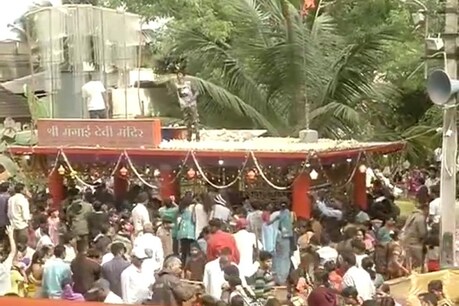 ಕೊರೋನಾ ವೈರಸ್ ಪರಿಣಾಮ; ಬೆಳಗಾವಿ ಪ್ರಸಿದ್ಧ ಮಂಗಾಯಿ ದೇವಿ ಜಾತ್ರೆ ರದ್ದು ಕೊರೋನಾ ವೈರಸ್ ಪರಿಣಾಮ; ಬೆಳಗಾವಿ ಪ್ರಸಿದ್ಧ ಮಂಗಾಯಿ ದೇವಿ ಜಾತ್ರೆ ರದ್ದು