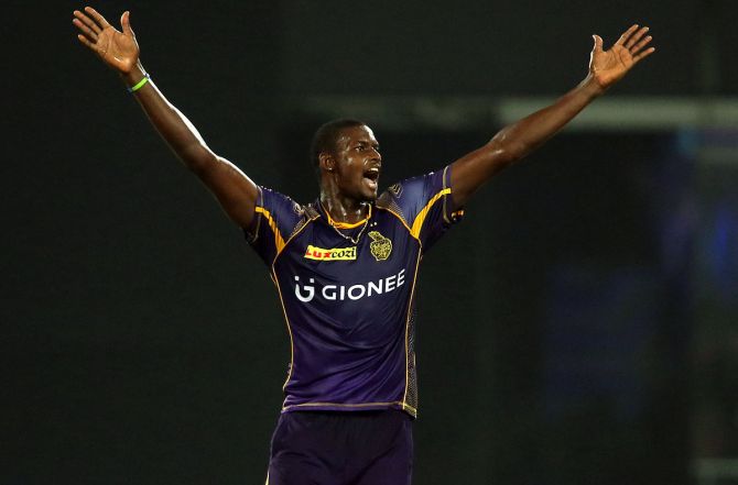  2016 ರಲ್ಲಿ ಕೆಕೆಆರ್​ ಪರ ಆಡಿದ್ದ ಹೋಲ್ಡರ್ ಇದೀಗ ಮತ್ತೆ ಐಪಿಎಲ್​ಗೆ ಮರಳುತ್ತಿದ್ದು, ಈ ಬಾರಿ ತಮ್ಮ ಆಲ್​ರೌಂಡರ್ ಆಟದ ಮೂಲಕ ಗಮನ ಸೆಳೆಯುವ ವಿಶ್ವಾಸದಲ್ಲಿದ್ದಾರೆ.