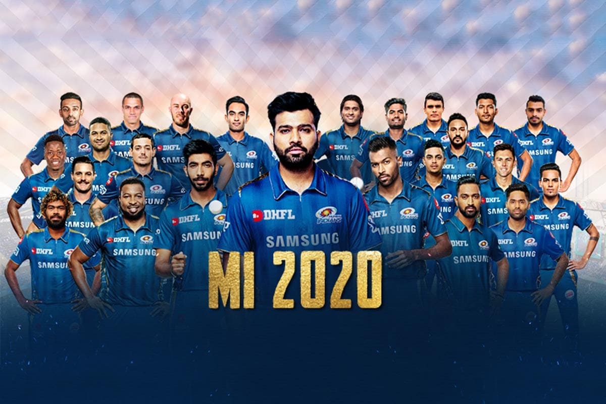  ಚೋಪ್ರಾ ಉಲ್ಲೇಖಿಸಿದ ಹನ್ನೊಂದು ಆಟಗಾರರ ಪಟ್ಟಿ ಹೀಗಿದೆ. ಕ್ವಿಂಟನ್ ಡಿ ಕಾಕ್, ಕೀರನ್ ಪೊಲಾರ್ಡ್, ಟ್ರೆಂಟ್ ಬೌಲ್ಟ್ ಮತ್ತು ನಾಥನ್ ಕೌಲ್ಟರ್ ನೈಲ್ ವಿದೇಶಿ ಆಟಗಾರರ ಕೋಟದಲ್ಲಿ ಕಣಕ್ಕಿಳಿಯಲಿದ್ದಾರೆ. ಇದರಲ್ಲಿ ಆಸ್ಟ್ರೇಲಿಯಾದ ಆಟಗಾರರಾದ ಕ್ರಿಸ್ ಲಿನ್ ಮತ್ತು ಮಿಚೆಲ್ ಮೆಕ್​ಕ್ಲೆನಘನ್ ಸ್ಥಾನ ನೀಡಲಾಗಿಲ್ಲ.