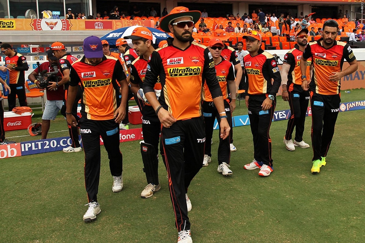  <strong>ಸನ್‌ರೈಸರ್ಸ್ ಹೈದರಾಬಾದ್  ತಂಡ:- ಡೇವಿಡ್ ವಾರ್ನರ್, ಜಾನಿ ಬೈರ್‌ಸ್ಟೋವ್, ಮನೀಶ್ ಪಾಂಡೆ, ಕೇನ್ ವಿಲಿಯಮ್ಸನ್,  ಅಬ್ದುಲ್ ಸಮದ್, ಪ್ರಿಯಮ್ ಗರ್ಗ್, ಅಭಿಷೇಕ್ ಶರ್ಮಾ, ರಶೀದ್ ಖಾನ್, ಭುವನೇಶ್ವರ್ ಕುಮಾರ್, , ಟಿ ನಟರಾಜನ್, ಖಲೀಲ್ ಅಹ್ಮದ್</strong>