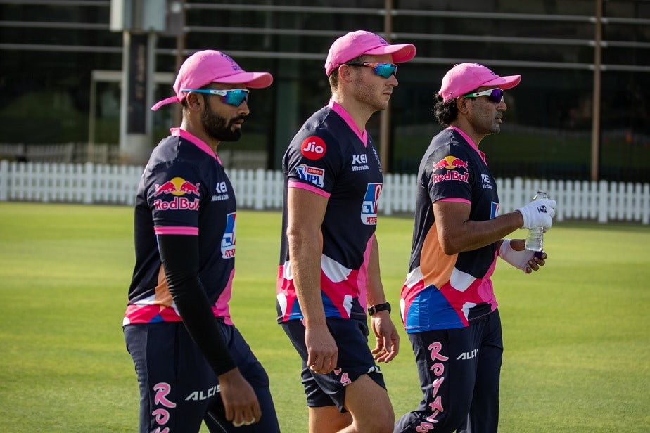  ಆರ್​ಆರ್​ ಪರ ಓಪನರ್​ಗಳಾಗಿ ರಾಬಿನ್ ಉತ್ತಪ್ಪ ಜೊತೆ ಯುವ ಪ್ರತಿಭಾನ್ವಿತ ಆಟಗಾರ ಯಶಸ್ವಿ ಜೈಸ್ವಾಲ್ ಕಣಕ್ಕಿಳಿಯಲಿದ್ದಾರೆ.