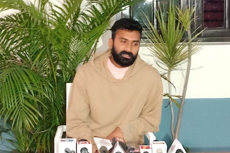 Yogi: ಡ್ರಗ್ಸ್ಗೂ ನನಗೂ ಸಂಬಂಧವಿಲ್ಲ, ಆದರೂ ವಿಚಾರಣೆಗೆ ಸಹಕರಿಸುತ್ತೇನೆ ಎಂದ ನಟ ಯೋಗಿ Yogi: ಡ್ರಗ್ಸ್ಗೂ ನನಗೂ ಸಂಬಂಧವಿಲ್ಲ, ಆದರೂ ವಿಚಾರಣೆಗೆ ಸಹಕರಿಸುತ್ತೇನೆ ಎಂದ ನಟ ಯೋಗಿ