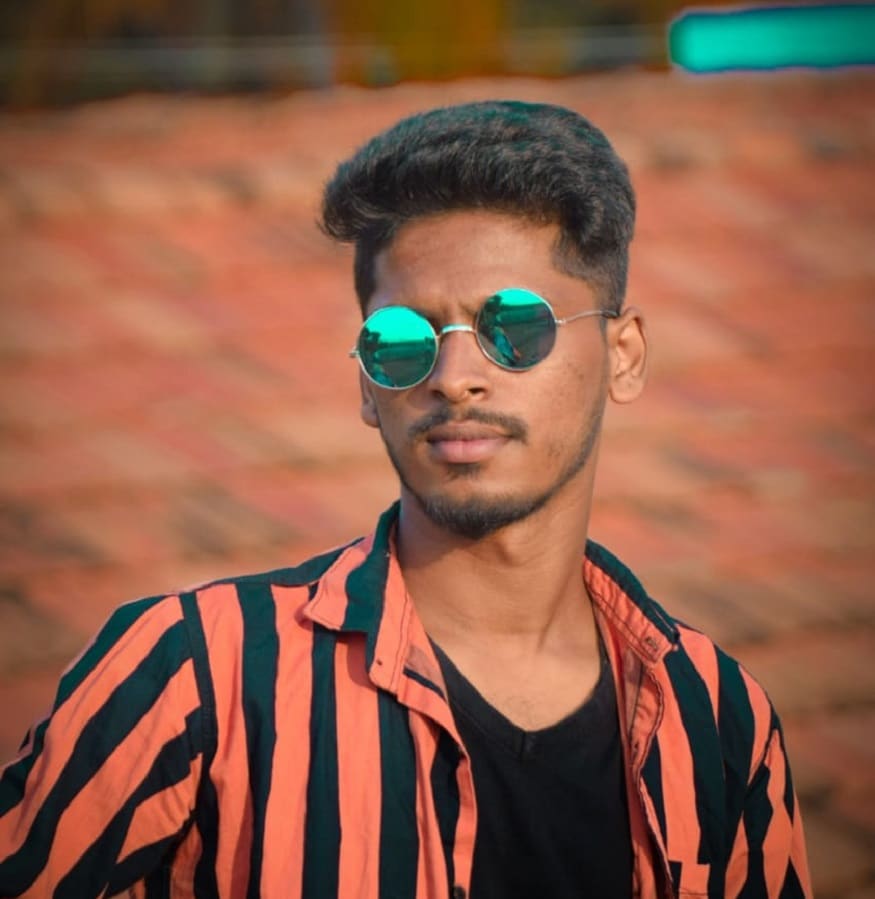 Bengaluru Man Died in Accident after Drunken Car Driver Hit the Bike in Traffic Signal
