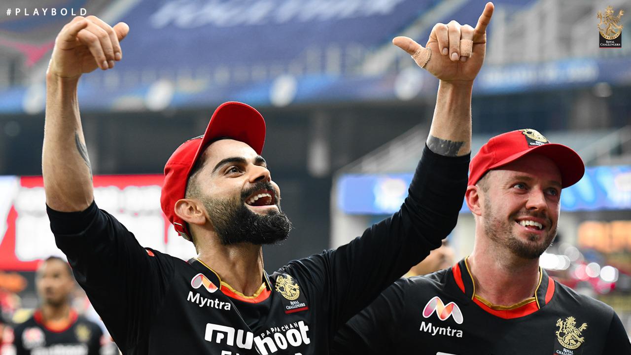  ಮೊದಲ ಮ್ಯಾಚ್ ದೇವರಿಗೆ ನೀಡುತ್ತಿದ್ದ ಸಂಪ್ರದಾಯವನ್ನು ಮುರಿದು ಮೊದಲ ಮ್ಯಾಚ್ಅನ್ನು ರಾಯಲ್ ಚಾಲೆಂಜರ್ಸ್ ಬೆಂಗಳೂರು ತಂಡ ಅಭಿಮಾನಿ ದೇವರುಗಳಿಗೆ ಅರ್ಪಿಸಿದೆ.