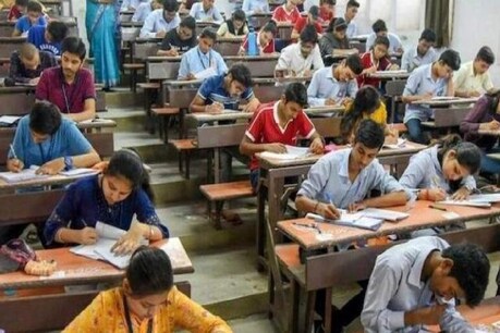 UGC Guidelines 2020: ಯುಜಿ, ಪಿಜಿ ಮೊದಲ ವರ್ಷದ ಶೈಕ್ಷಣಿಕ ಕ್ಯಾಲೆಂಡರ್ ಬಿಡುಗಡೆ; ಗಮನಿಸಬೇಕಾದ ಅಂಶಗಳು ಇಲ್ಲಿವೆ UGC Guidelines 2020: ಯುಜಿ, ಪಿಜಿ ಮೊದಲ ವರ್ಷದ ಶೈಕ್ಷಣಿಕ ಕ್ಯಾಲೆಂಡರ್ ಬಿಡುಗಡೆ; ಗಮನಿಸಬೇಕಾದ ಅಂಶಗಳು ಇಲ್ಲಿವೆ