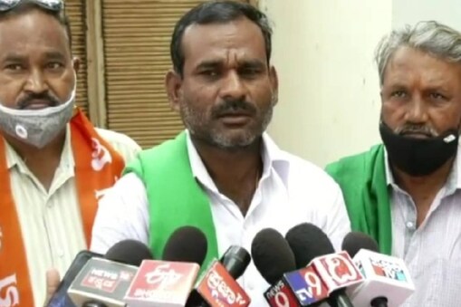 ಹೋರಾಟಗಾರ ವಿರೇಶ ಸೊಬರದಮಠ 