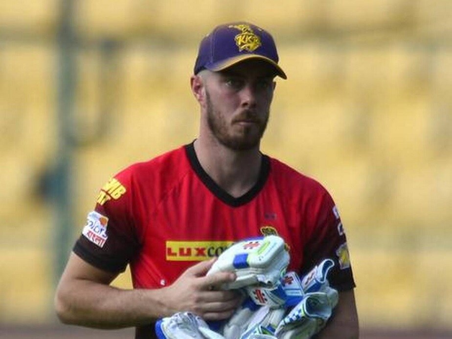  ಹಿಟ್​ಮ್ಯಾನ್ ಜೊತೆ ಕ್ವಿಂಟನ್ ಡಿಕಾಕ್ ಬದಲು ಕ್ರಿಸ್ ಲಿನ್ ಇಂದಿನ ಪಂದ್ಯದಲ್ಲಿ ಇನ್ನಿಂಗ್ಸ್ ಆರಂಭಿಸುವುದು ಬಹುತೇಕ ಖಚಿತವಾಗಿದೆ.