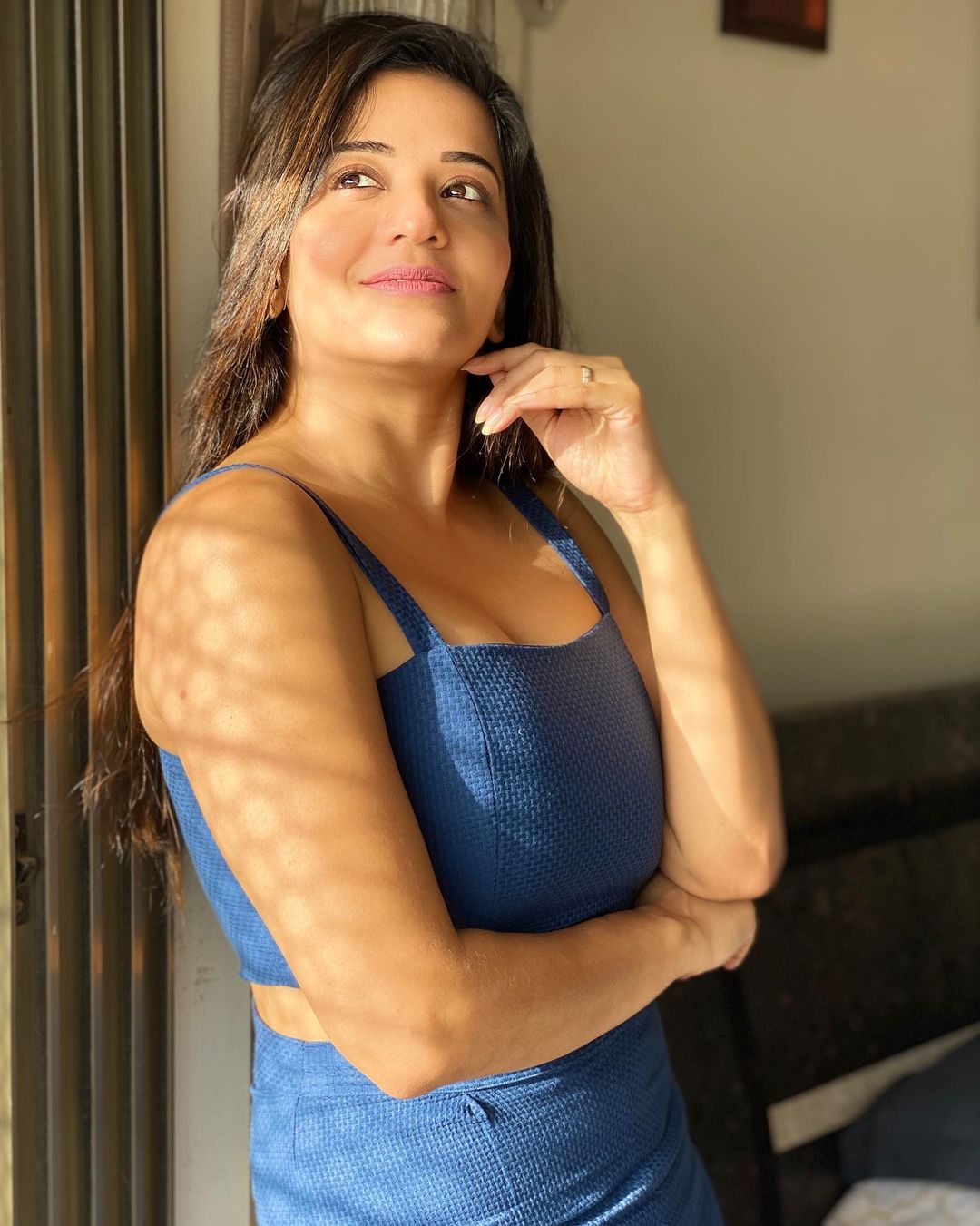 Monalisa, Rashmi Desai, Jacqueline Fernandez, actress topless photo, Jacqueline Fernandez topless photo, Jacqueline Fernandez 46 million followers, social media, viral news, viral photos, bollywood,, Jacqueline Fernandez, Jacqueline Fernandez latest photoshoot, Jacqueline Fernandez latest photos, Jacqueline Fernandez new movies, Jacqueline Fernandez hot photos, Jacqueline Fernandez Instagram, Bollywood, ಜಾಕ್ವೆಲಿನ್ ಫರ್ನಾಂಡಿಸ್, ಜಾಕ್ವೆಲಿನ್ ಇನ್ಸ್ಟಾಗ್ರಾಂ, ಜಾಕ್ವೆಲಿನ್ ಹೊಸ ಫೋಟೋಶೂಟ್, ಜಾಕ್ವೆಲಿನ್ ಫರ್ನಾಂಡಿಸ್, ಟಾಪ್ಲೆಸ್ ಫೋಟೋ ಹಂಚಿಕೊಂಡ ಜಾಕ್ವೆಲಿನ್, ಬಾಲಿವುಡ್ ನಟಿ ಜಾಕ್ವೆಲಿನ್, ರಶ್ಮಿ ದೇಸಾಯಿ, ಮೊನಾಲಿಸಾ