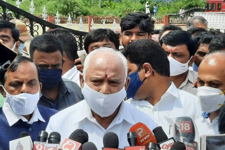 ಸಚಿವ ಸ್ಥಾನದ ಆಕಾಂಕ್ಷಿಗಳಿಗೆ ಸಿಎಂ ಮತ್ತೆ ನಿರಾಸೆ; ನಾಳೆಯೂ ಸಂಪುಟ ವಿಸ್ತರಣೆಯಿಲ್ಲ ಸಚಿವ ಸ್ಥಾನದ ಆಕಾಂಕ್ಷಿಗಳಿಗೆ ಸಿಎಂ ಮತ್ತೆ ನಿರಾಸೆ; ನಾಳೆಯೂ ಸಂಪುಟ ವಿಸ್ತರಣೆಯಿಲ್ಲ