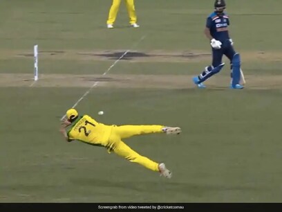 Ind vs Aus: ಪಂದ್ಯದ ಚಿತ್ರಣ ಬದಲಿಸಿದ ಸೂಪರ್ ಮ್ಯಾನ್ ಕ್ಯಾಚ್ Ind vs Aus: ಪಂದ್ಯದ ಚಿತ್ರಣ ಬದಲಿಸಿದ ಸೂಪರ್ ಮ್ಯಾನ್ ಕ್ಯಾಚ್