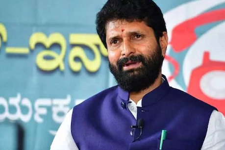 ಸಚಿವ ಸ್ಥಾನಕ್ಕೆ ರಾಜೀನಾಮೆ ಅಂಗೀಕಾರ ಬೆನ್ನಲ್ಲೇ ದೆಹಲಿಗೆ ತೆರಳಿದ ಸಿ.ಟಿ. ರವಿ ಸಚಿವ ಸ್ಥಾನಕ್ಕೆ ರಾಜೀನಾಮೆ ಅಂಗೀಕಾರ ಬೆನ್ನಲ್ಲೇ ದೆಹಲಿಗೆ ತೆರಳಿದ ಸಿ.ಟಿ. ರವಿ
