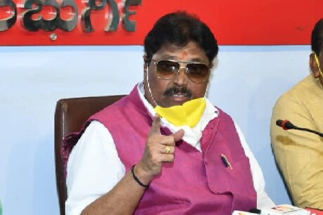 ಅಧಿಕಾರಕ್ಕಾಗಿ ಯಾರ ಬಳಿಯೂ ಭಿಕ್ಷೆ ಬೇಡಲ್ಲ- ಕೂಡಲೇ ಸಚಿವ ಸಂಪುಟ ಪುನರ್ರಚಿಸಿ: ಮಾಲೀಕಯ್ಯ ಗುತ್ತೇದಾರ ಅಧಿಕಾರಕ್ಕಾಗಿ ಯಾರ ಬಳಿಯೂ ಭಿಕ್ಷೆ ಬೇಡಲ್ಲ- ಕೂಡಲೇ ಸಚಿವ ಸಂಪುಟ ಪುನರ್ರಚಿಸಿ: ಮಾಲೀಕಯ್ಯ ಗುತ್ತೇದಾರ