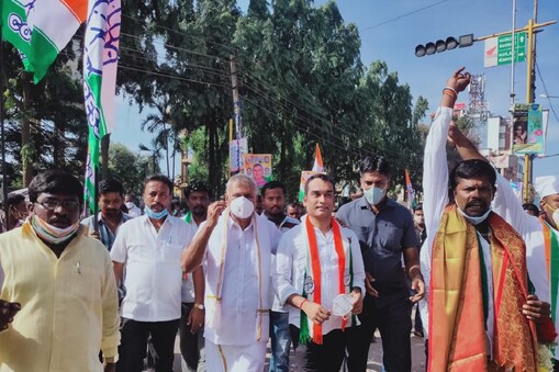 ಕಾಂಗ್ರೆಸ್ ನಾಯಕರ ಸಂಭ್ರಮ