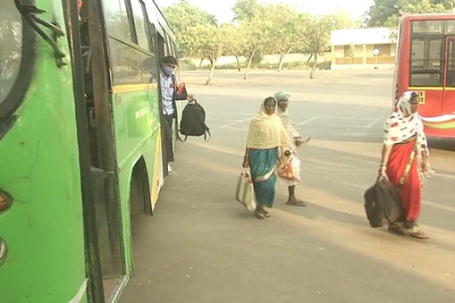 ವಿಜಯಪುರದಲ್ಲಿರುವ ಕೆಎಸ್ಸಾರ್ಟಿಸಿ ಬಸ್ಸು