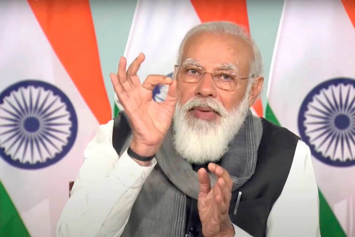  2019ರಲ್ಲಿ ಪ್ರಧಾನಿ ಮೋದಿ ಅವರು ಜಮ್ಮು ಮತ್ತು ಕಾಶ್ಮೀರಕ್ಕೆ ವಿಶೇಷ ಸ್ಥಾನಮಾನ ರದ್ದು ಮಾಡಿದಾಗ ಅವರ ರೇಟಿಂಗ್​ ಶೇ 82ರಷ್ಟಿತ್ತು. ಇದೇ ವೇಳೆ ಶೇ 11 ರಷ್ಟು ಜನರು ಅವರನ್ನು ನಿರಾಕರಿಸಿದ್ದರು ​