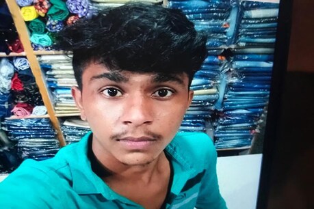 Yadagiri Murder: ಯಾದಗಿರಿಯಲ್ಲಿ ಹಾಡಹಗಲೇ ಚಿನ್ನದ ವ್ಯಾಪಾರಿಯ ಮಗನ ಬರ್ಬರ ಹತ್ಯೆ Yadagiri Murder: ಯಾದಗಿರಿಯಲ್ಲಿ ಹಾಡಹಗಲೇ ಚಿನ್ನದ ವ್ಯಾಪಾರಿಯ ಮಗನ ಬರ್ಬರ ಹತ್ಯೆ