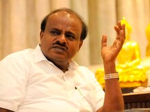 ನಾಯಕತ್ವವೇ ಇಲ್ಲದ ಬಿಜೆಪಿ ಸರ್ಕಾರ ಇದ್ದೇನು ಉಪಯೋಗ, ವಿಸರ್ಜಿಸಿ ಮೊದಲು; ಕುಮಾರಸ್ವಾಮಿ ಕಿಡಿ ನಾಯಕತ್ವವೇ ಇಲ್ಲದ ಬಿಜೆಪಿ ಸರ್ಕಾರ ಇದ್ದೇನು ಉಪಯೋಗ, ವಿಸರ್ಜಿಸಿ ಮೊದಲು; ಕುಮಾರಸ್ವಾಮಿ ಕಿಡಿ