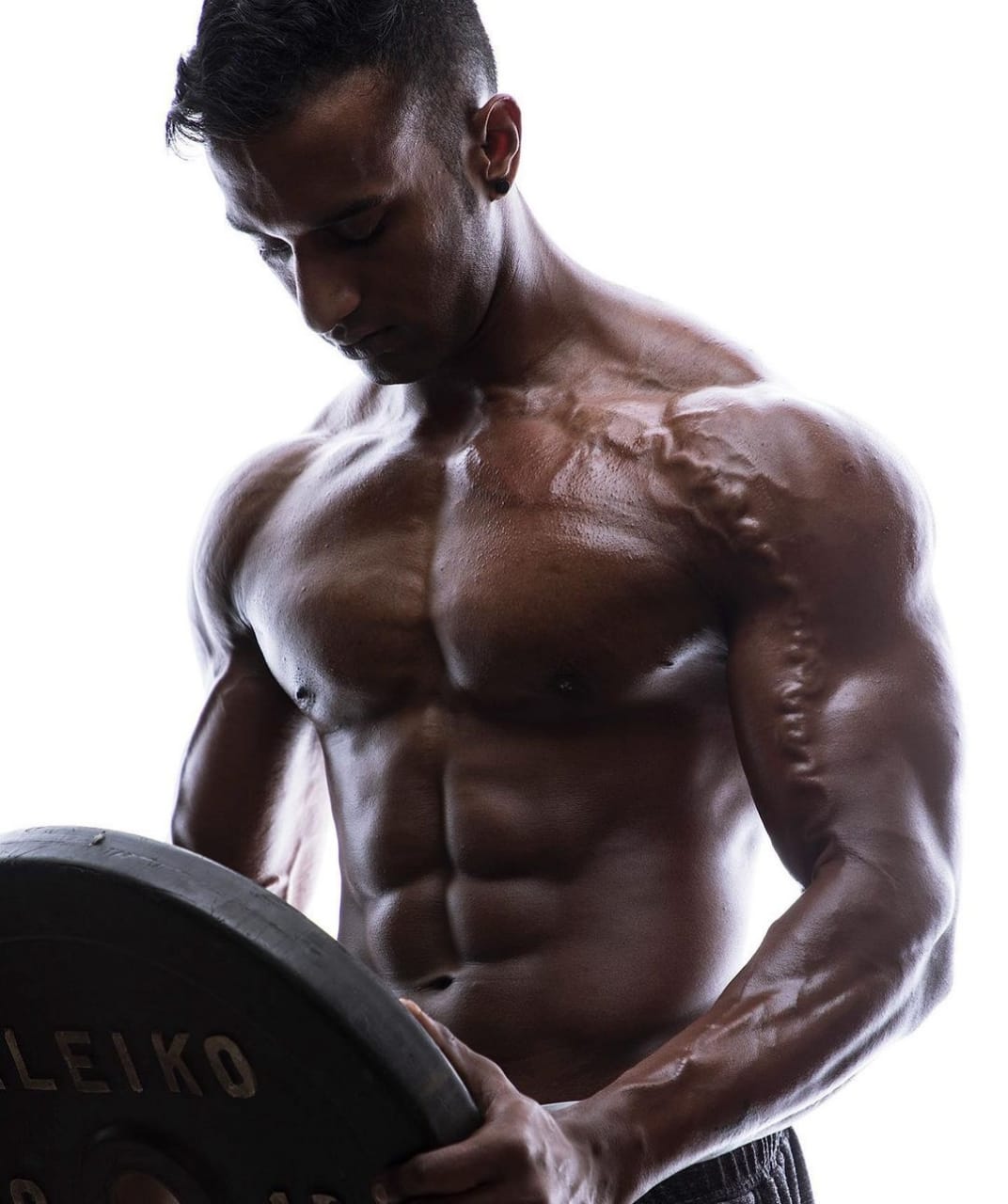 Body Builder, Manoj Mukunda, Manoj Mukund, Singapore, Karnataka, ಬಾಡಿ ಬಿಲ್ಡರ್, ಮನೋಜ್ ಮುಕುಂದ, ಬಾಡಿ ಬಿಲ್ಡರ್ ಮನೋಜ್ ಮುಕುಂದ